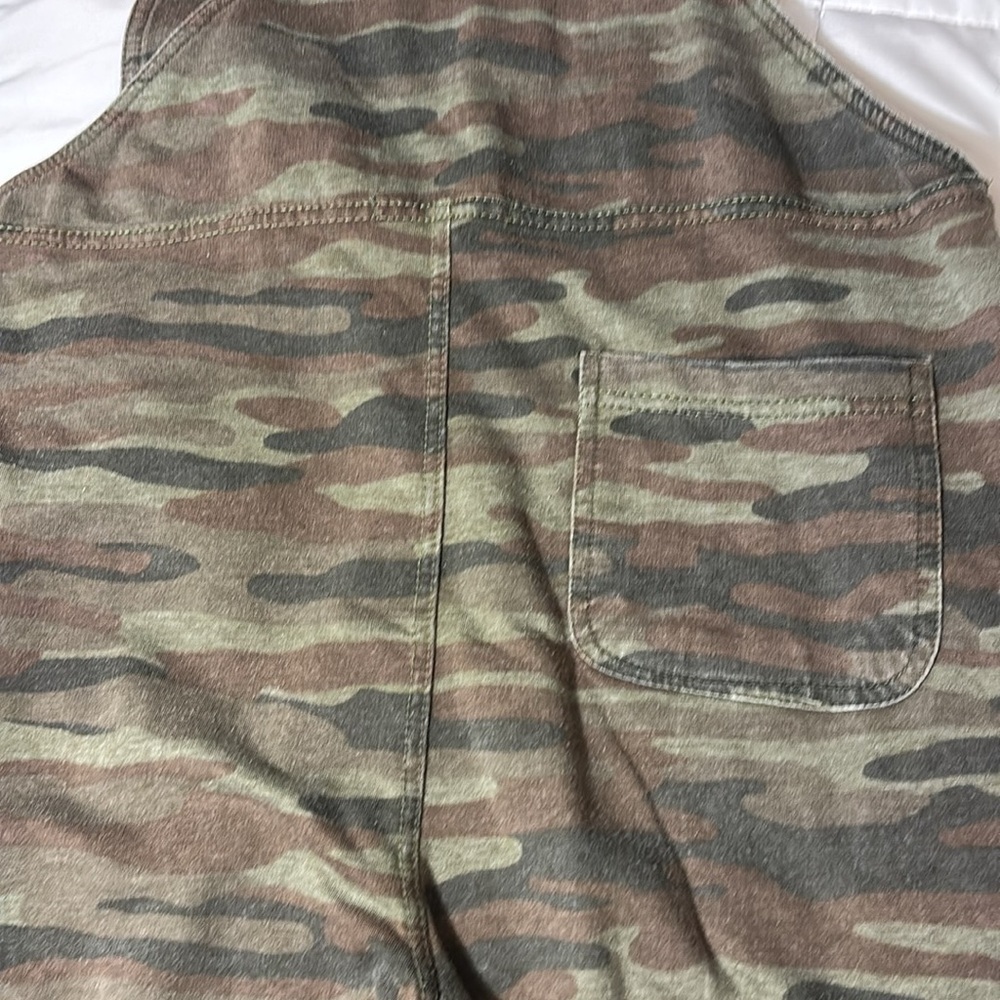 Wallflower Camouflage Overalls with Drawstring size Jr. L - Picture 10 of 11